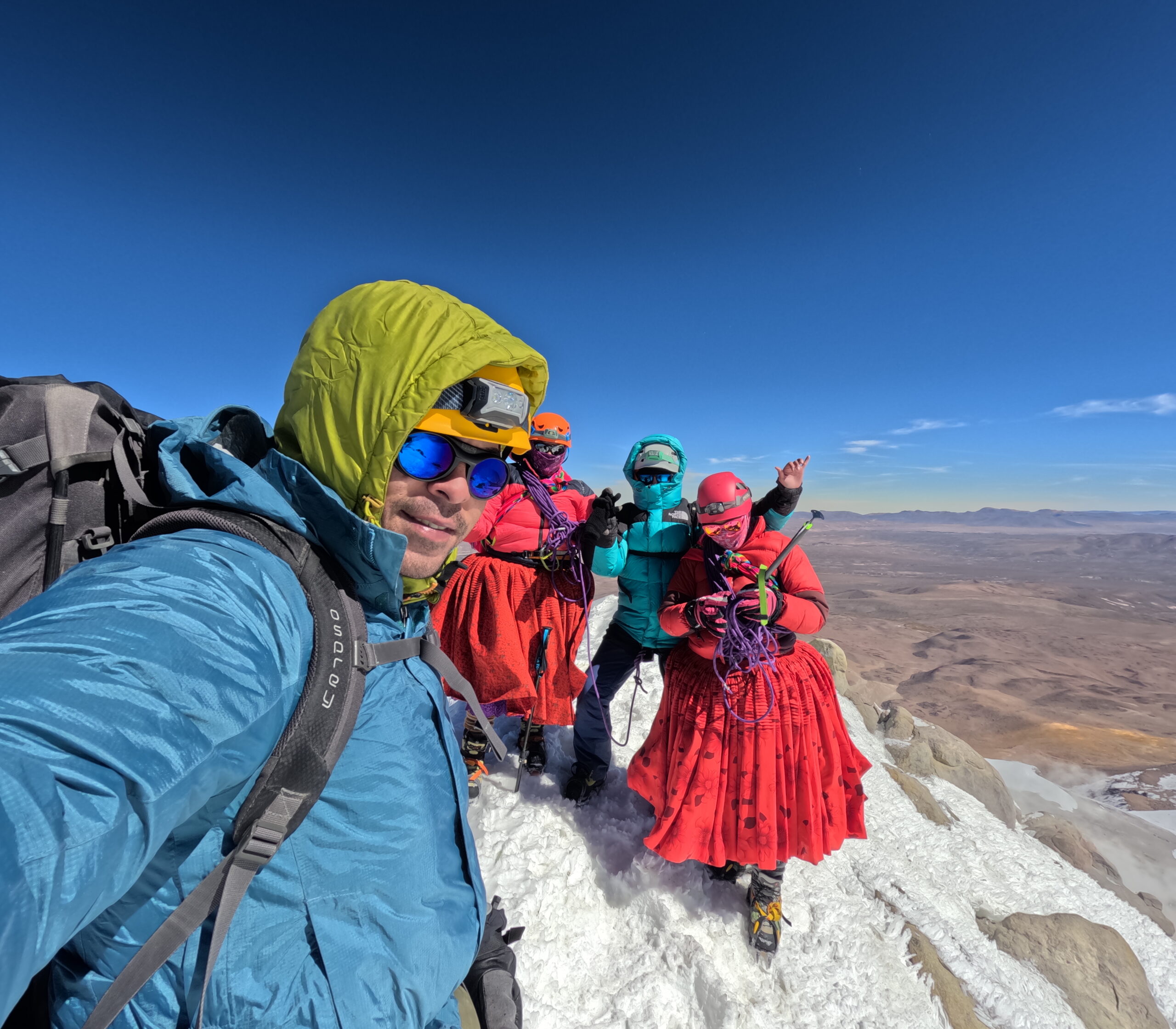 4 Dias y 3 Noches // Ascenso al Volcán Guallatire - Imagen 5
