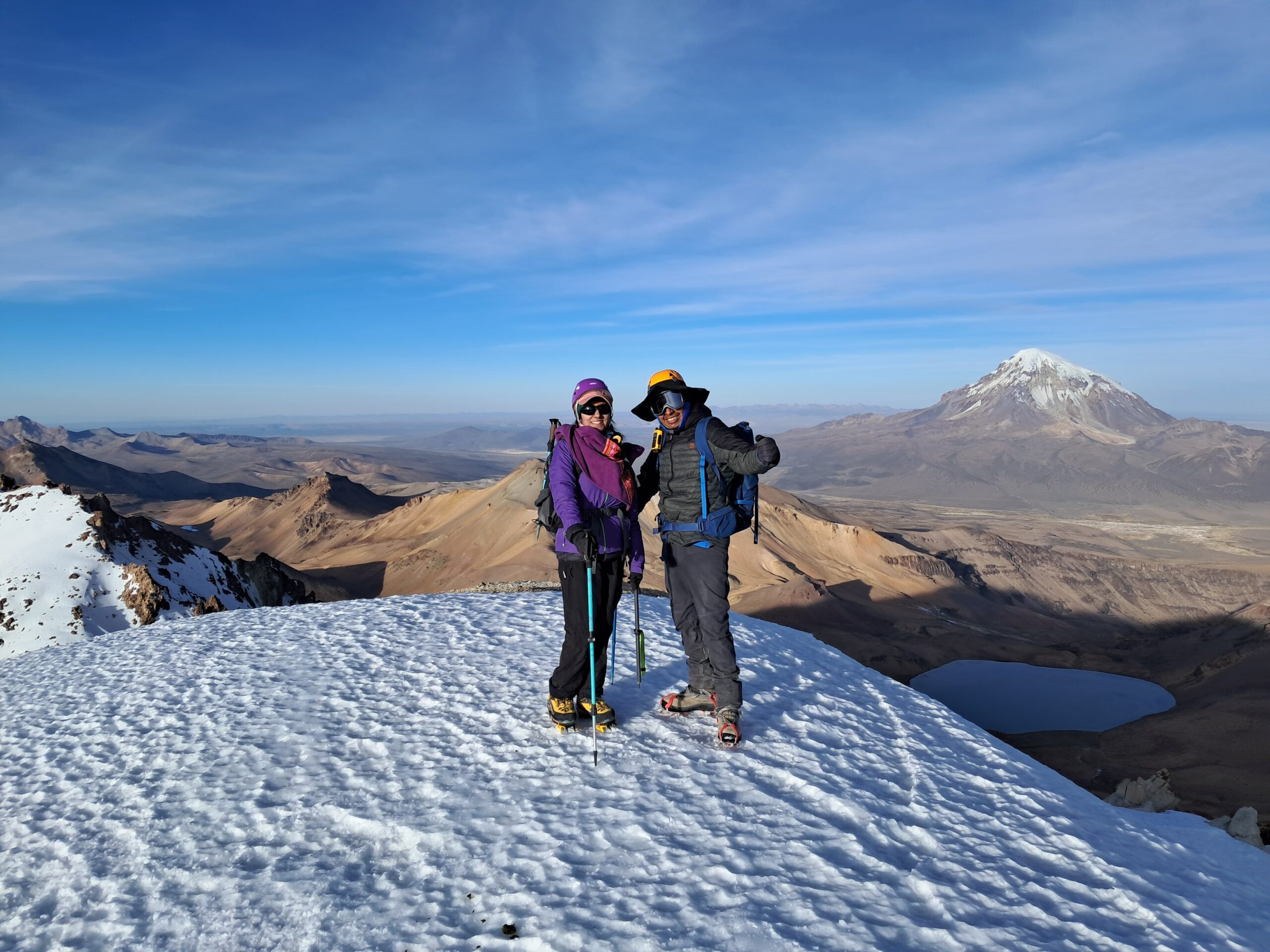 4 Días y 3 Noches // Ascenso al Volcán Kunturiri